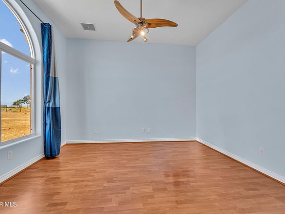 5th image of 50725 70th St W