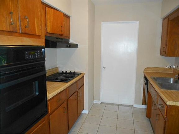 5th image of 3631 Searobin Dr SE