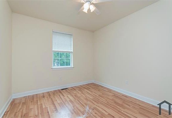 2nd image of 1935 N 7th St #1