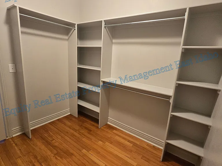 416 W Lewis St #114 — Photo 4