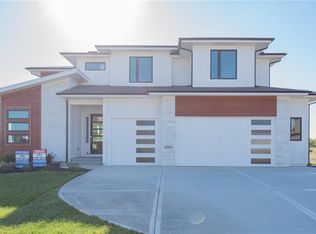 17144 W 164th Ter, Olathe, KS 66062