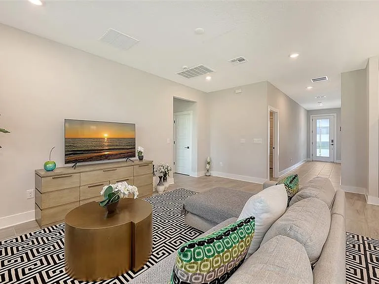 491 Daylily Blvd — Photo 9