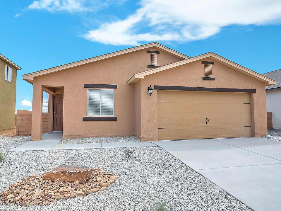 Exterior of the Taos at De La Reina