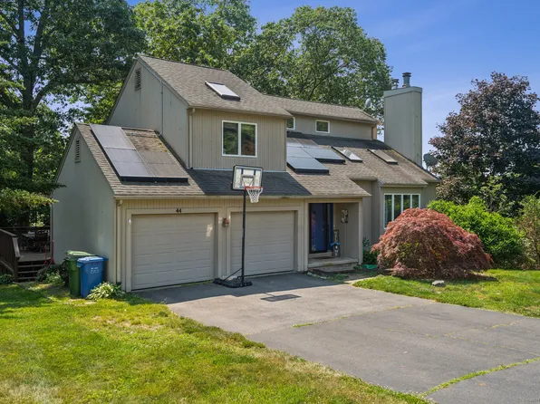 44 Spice Hill Drive, East Hampton, CT 06424