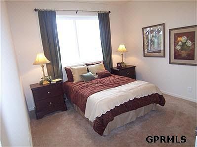 2nd image of 14221 N Huntington Ave