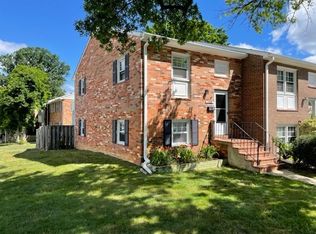 14800 Barksdale St, Woodbridge, VA 22193