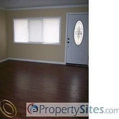 5th image of 1665 Leslie St