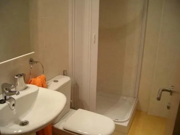 728 E Pear St, Vineland, NJ 08360