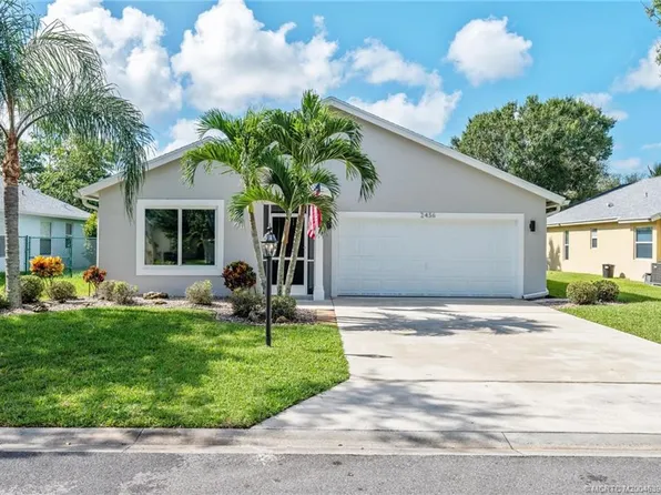 2456 SW Plymouth Way, Stuart, FL 34997