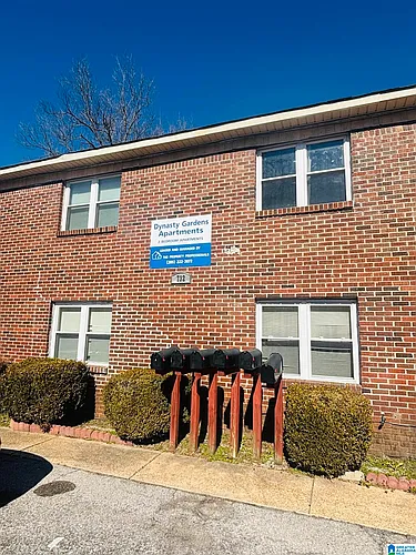 732 Avenue F #F Photo 1