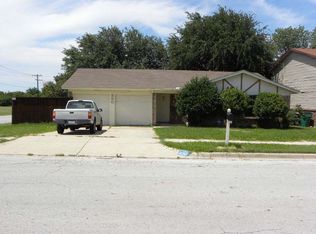 5901 Oak Hill Rd, Watauga, TX 76148