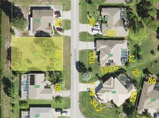 77 Sportsman Rd, Rotonda West, FL 33947