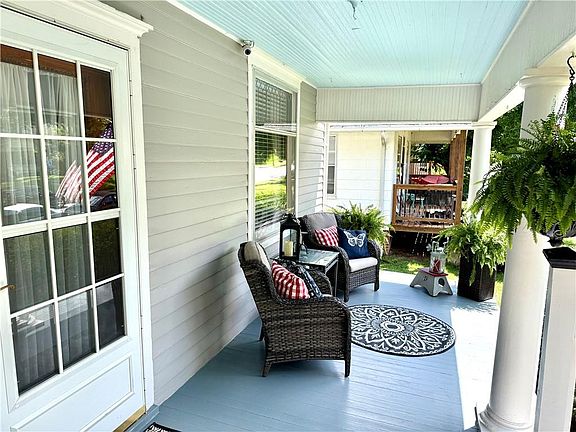 3rd image of 2723 Monterey St
