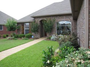 506 Planters Dr, Pearl, MS 39208