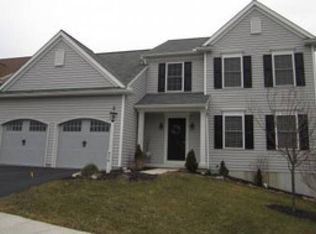 476 Charles Dr, Manheim, PA 17545