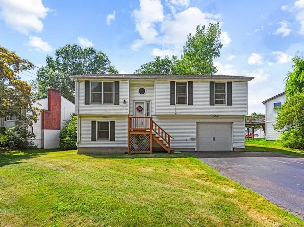 25 Brooklawn Circle, New Haven, CT 06515