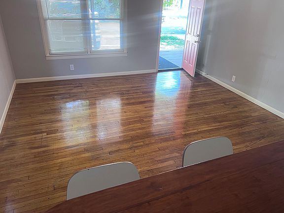5th image of 705 Franklin Blvd