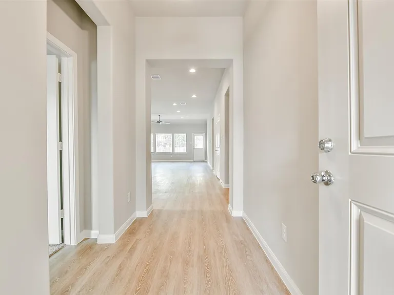 3911 Sugardale St — Photo 5