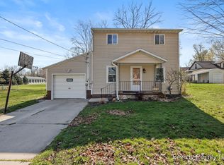 118 N Vosper St, Saranac, MI 48881
