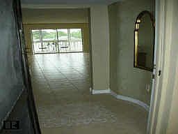 4th image of 155 Bluff View Dr APT 207