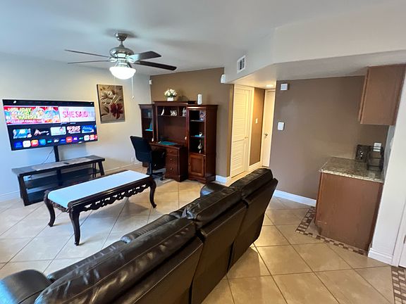 4th image of 249 Bagwell Ct