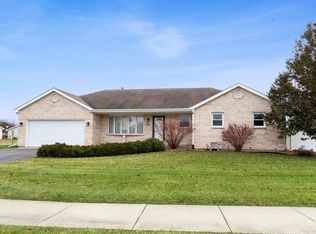 764 Sojourn Rd, New Lenox, IL 60451