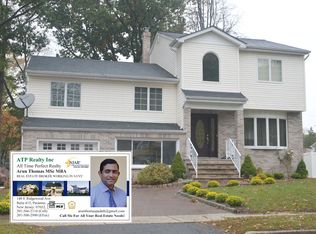 66 White Beeches Dr, Dumont, NJ 07628