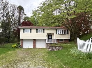 4908 Sardis Rd, New Kensington, PA 15068