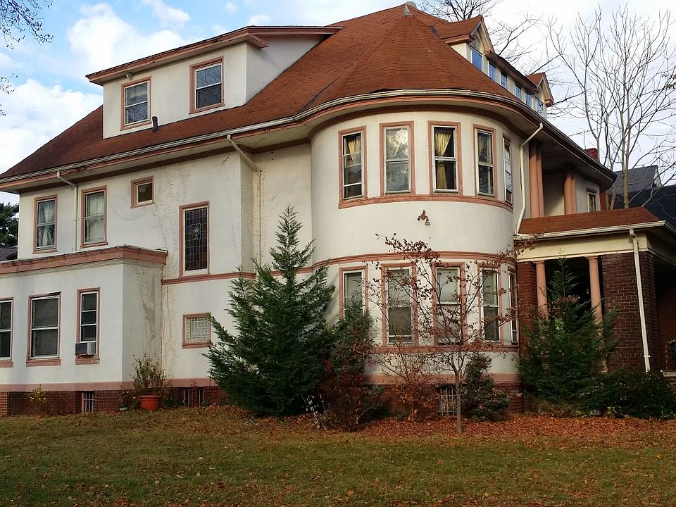 1st image of 1907 Ditmas Ave