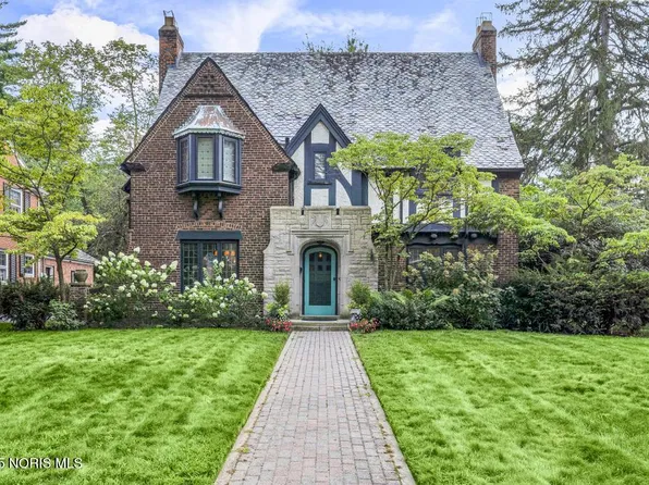 3765 Brookside Rd, Toledo, OH 43606