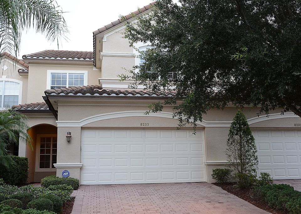 1st image of 8233 Tivoli Dr