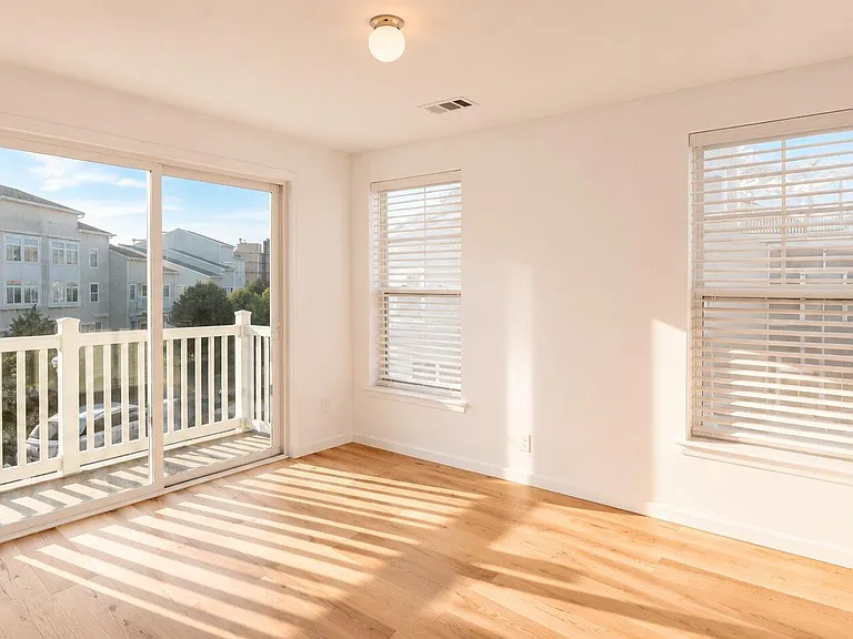 172 White Sands Way #B — Photo 4