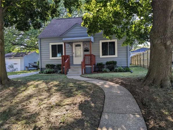 2642 Edwin Ave, Akron, OH 44314