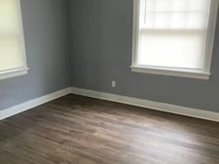 5112 Lochaven Ave — Photo 10