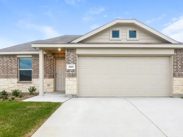 8321 Hollow Bend St, Fort Worth, TX 76123