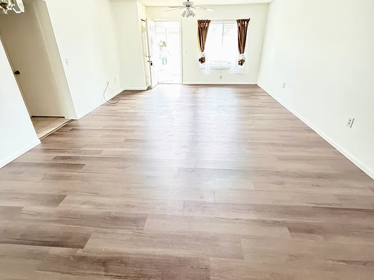 205 Winter Ridge Blvd #205 — Photo 14