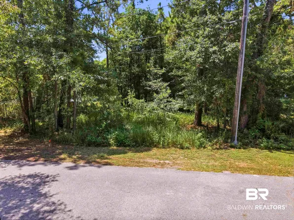 509 Fort Rosalie Pl, Dauphin Island, AL 36528