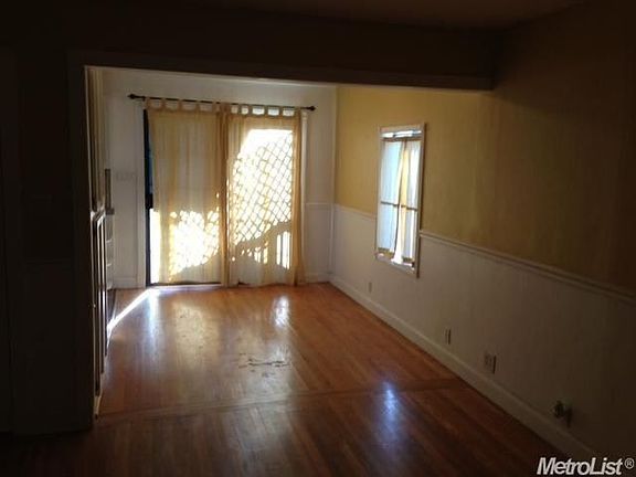 5th image of 110 Keehner Ave