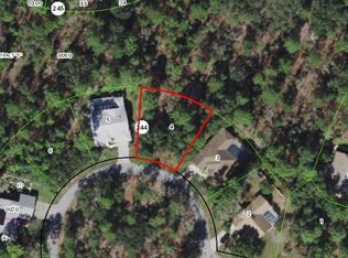 8 Calendula Ct W, Homosassa, FL 34446