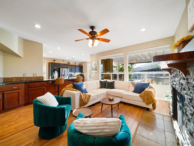 18106 Chieftain Ct — Photo 27