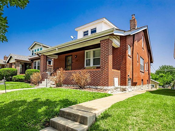 2nd image of 5232 S Grand Blvd