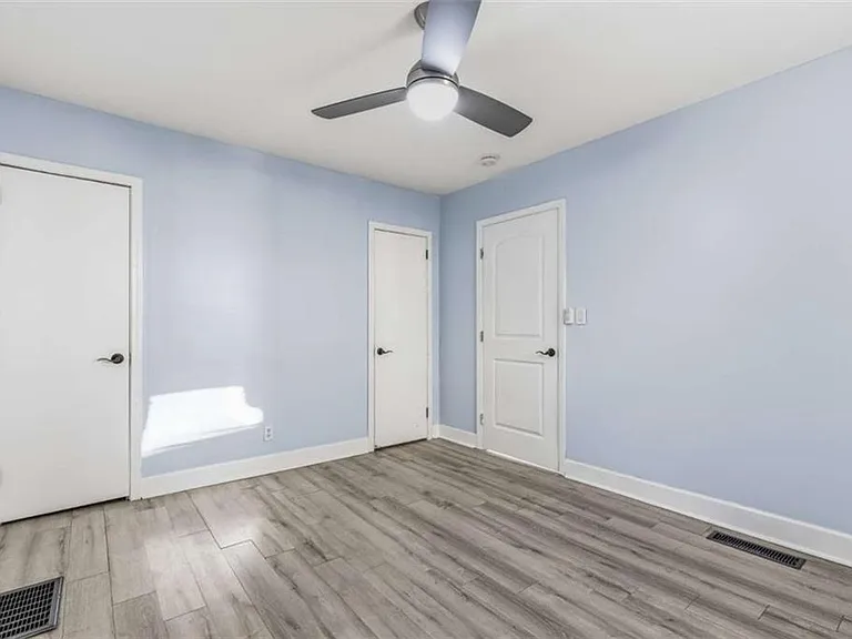 1780 John Calvin Ave #L — Photo 10