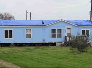 10200 Stefka Rd, Hempstead, TX 77445