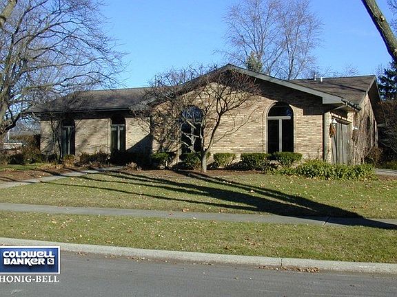 3rd image of 602 Palladium Dr E