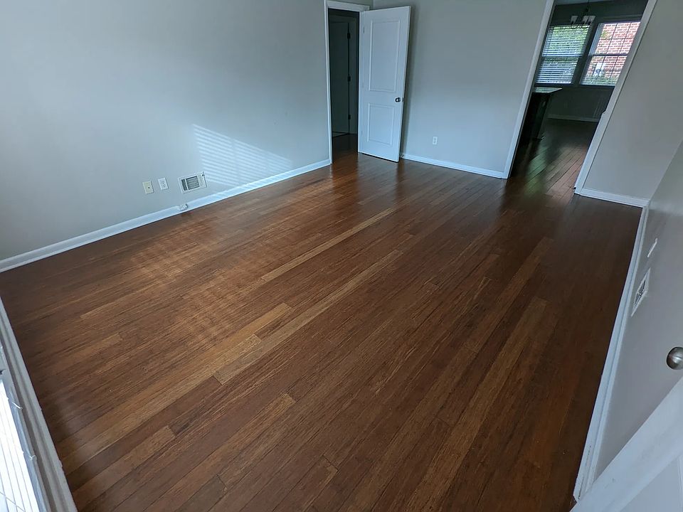 2nd image of 215 S Gregg St