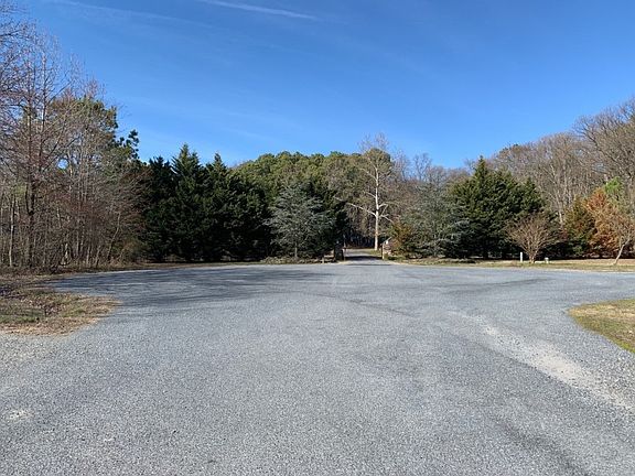 5th image of 107 Fox Run Ln