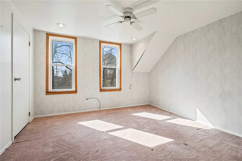Thumbnail 14