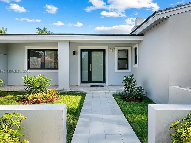 2301 E Las Olas Blvd — Photo 11