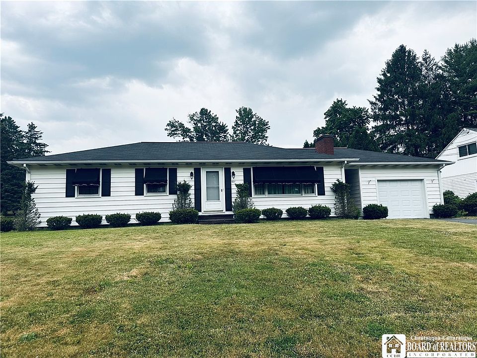 607 Prospect St, Jamestown, NY 14701 Zillow