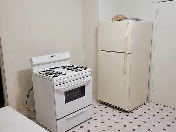 5th image of 515 Mount Vernon Ave #513